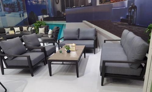 江門雅藤 戶外家具行業(yè)的逆行者